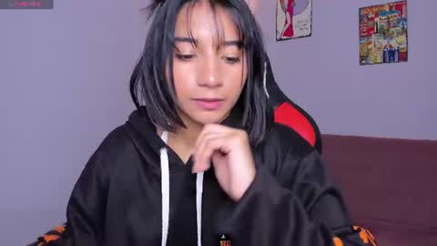 Snapshot of emily_bruss chatting on 07-20-26, 07:49 emily_bruss online show from 07-20-26, 07:49