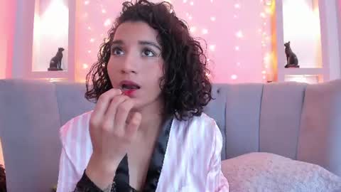 Snapshot of emily_bruss chatting on 07-30-26, 02:05 emily_bruss online show from 07-30-26, 02:05
