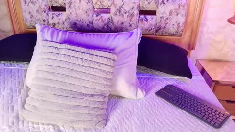 emily_dempsey online show from 02-08-26, 07:06