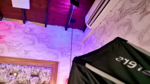 emily_dempsey online show from 04-01-26, 07:11