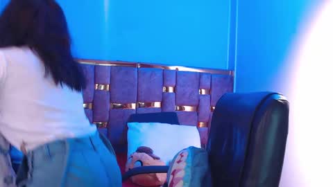 emily fox 3 online show from 09-09-25, 03:28