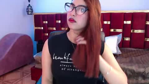 emily fox 3 online show from 11-12-25, 03:51