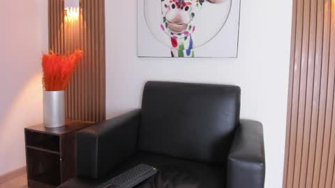 emily_frostt online show from 03-30-26, 11:33