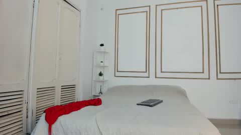 Snapshot of emily_gaviria1 chatting on 02-28-26, 12:06 emily_gaviria1 online show from 02-28-26, 12:06