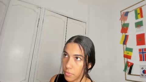 Snapshot of emily_gaviria1 chatting on 07-11-26, 12:19 emily_gaviria1 online show from 07-11-26, 12:19