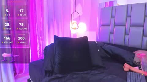 Emi  online show from 11-24-25, 05:45