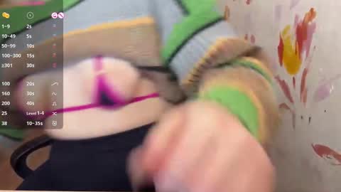 Emily online show from 03-11-25, 01:45