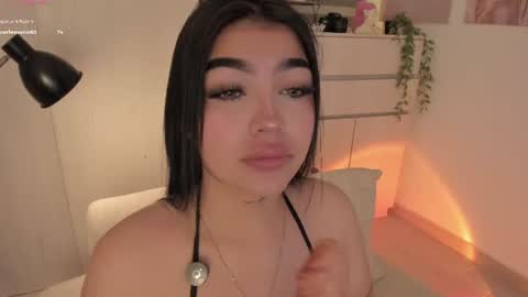 EmilyKenner  Independent model  online show from 07-10-26, 12:08