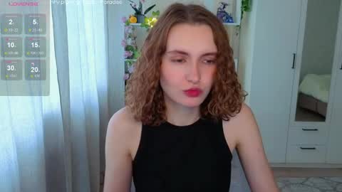 Emily online show from 05-06-26, 06:41