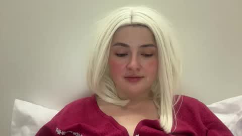 Snapshot of emily_morning_dew chatting on 02-05-26, 10:47 emily_morning_dew online show from 02-05-26, 10:47