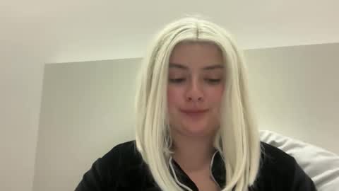 Snapshot of emily_morning_dew chatting on 02-27-26, 08:53 emily_morning_dew online show from 02-27-26, 08:53