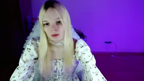 Lia online show from 02-03-25, 08:13