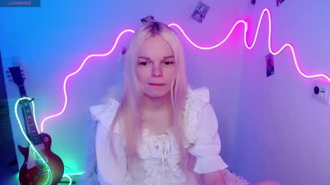 Lia online show from 11-10-25, 07:13