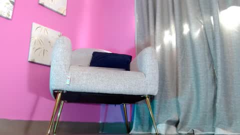 Emily online show from 02-17-26, 07:20