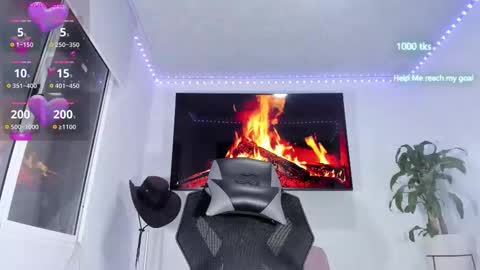 emily_palmeer online show from 10-22-25, 10:26