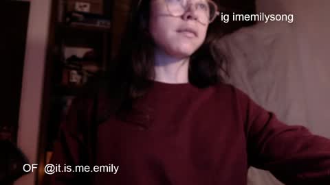 emily_pearl_ online show from 05-25-26, 09:15