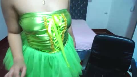 EMILY  online show from 10-29-25, 05:10