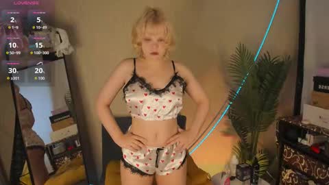 emily_relishh online show from 02-24-26, 05:05