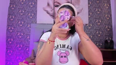 Emily online show from 02-16-26, 07:43