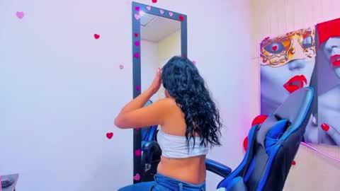 Snapshot of emily_rosse04 chatting on 07-30-26, 12:04 online show from 07-30-26, 12:04