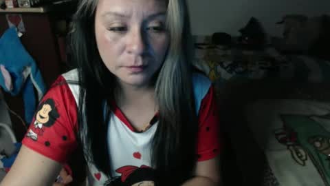 Snapshot of emily_sexy69 chatting on 12-20-25, 06:20 Emily online show from 12-20-25, 06:20