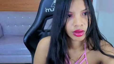 emily_smith_t online show from 06-08-26, 07:47