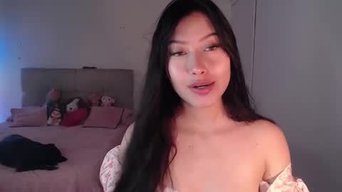 Snapshot of emily_swan_04 chatting on 01-08-25, 05:26 Emily Swan online show from 01-08-25, 05:26