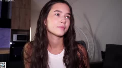 emilybatee online show from 05-15-26, 05:53