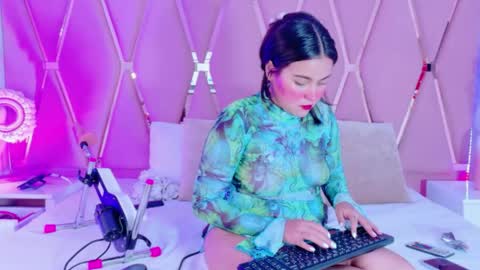 Emily online show from 05-29-26, 11:58