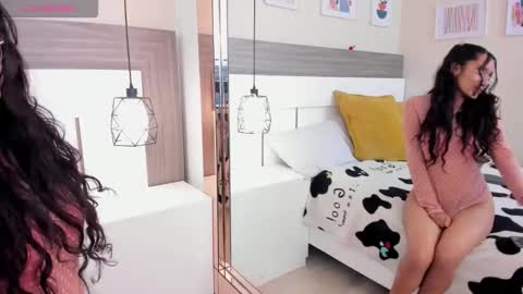 Snapshot of emilyblussh chatting on 03-02-26, 06:15 Emily Bluush online show from 03-02-26, 06:15