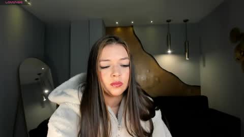 Emily Carter online show from 05-04-26, 10:33