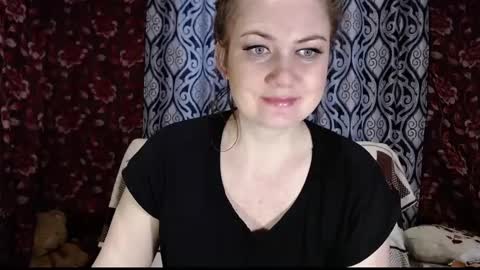 Snapshot of emilydoth chatting on 03-01-25, 03:32 EmilyDoth online show from 03-01-25, 03:32