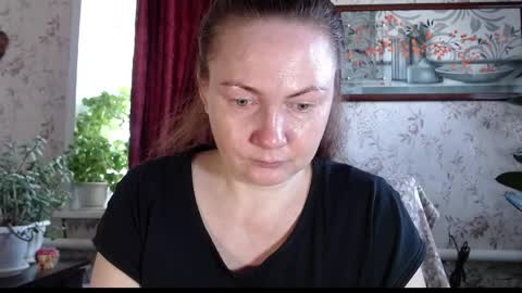 EmilyDoth online show from 05-04-26, 03:46