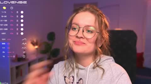 Emily  online show from 02-15-25, 06:33