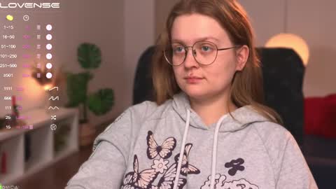 Emily  online show from 02-26-25, 01:41