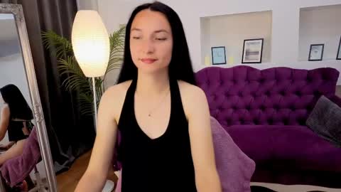 emilygreyy__ online show from 06-07-26, 06:33