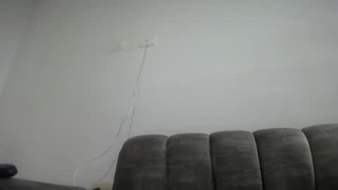 Snapshot of emilyhines__ chatting on 06-22-26, 03:25 Emilyhines online show from 06-22-26, 03:25