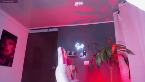 Emily Jhonson online show from 01-14-25, 02:40