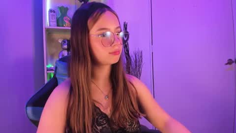 VALEEEN online show from 03-11-25, 04:07