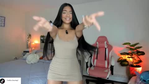 Em online show from 09-14-25, 02:44