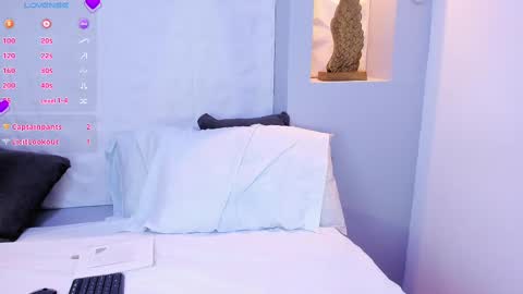 EMILY online show from 03-06-25, 12:32