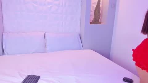 EMILY online show from 11-12-25, 07:03