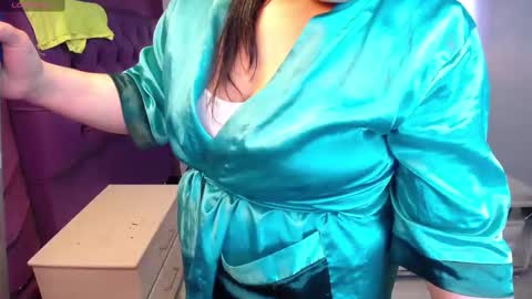 Emily online show from 12-09-24, 06:57