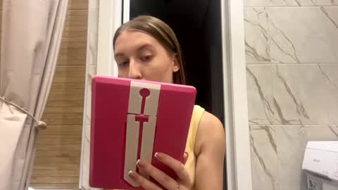 emilystechuchak online show from 07-14-26, 03:29