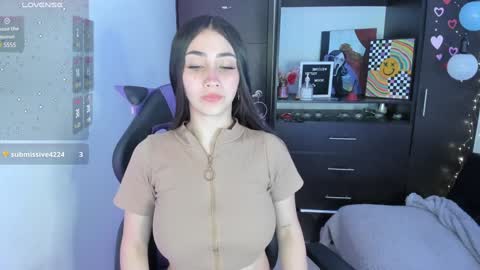 Emy online show from 01-13-25, 06:38