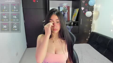 Emy online show from 02-07-25, 12:42