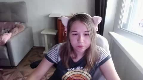 Snapshot of emilyway chatting on 07-07-26, 05:32 emilyway online show from 07-07-26, 05:32