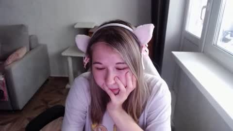 Snapshot of emilyway chatting on 07-13-26, 10:29 emilyway online show from 07-13-26, 10:29