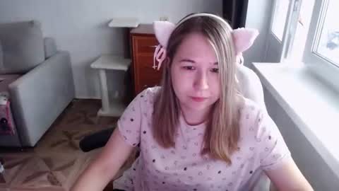 Snapshot of emilyway chatting on 07-15-26, 10:09 emilyway online show from 07-15-26, 10:09