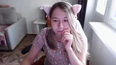 Snapshot of emilyway chatting on 07-21-26, 12:51 emilyway online show from 07-21-26, 12:51